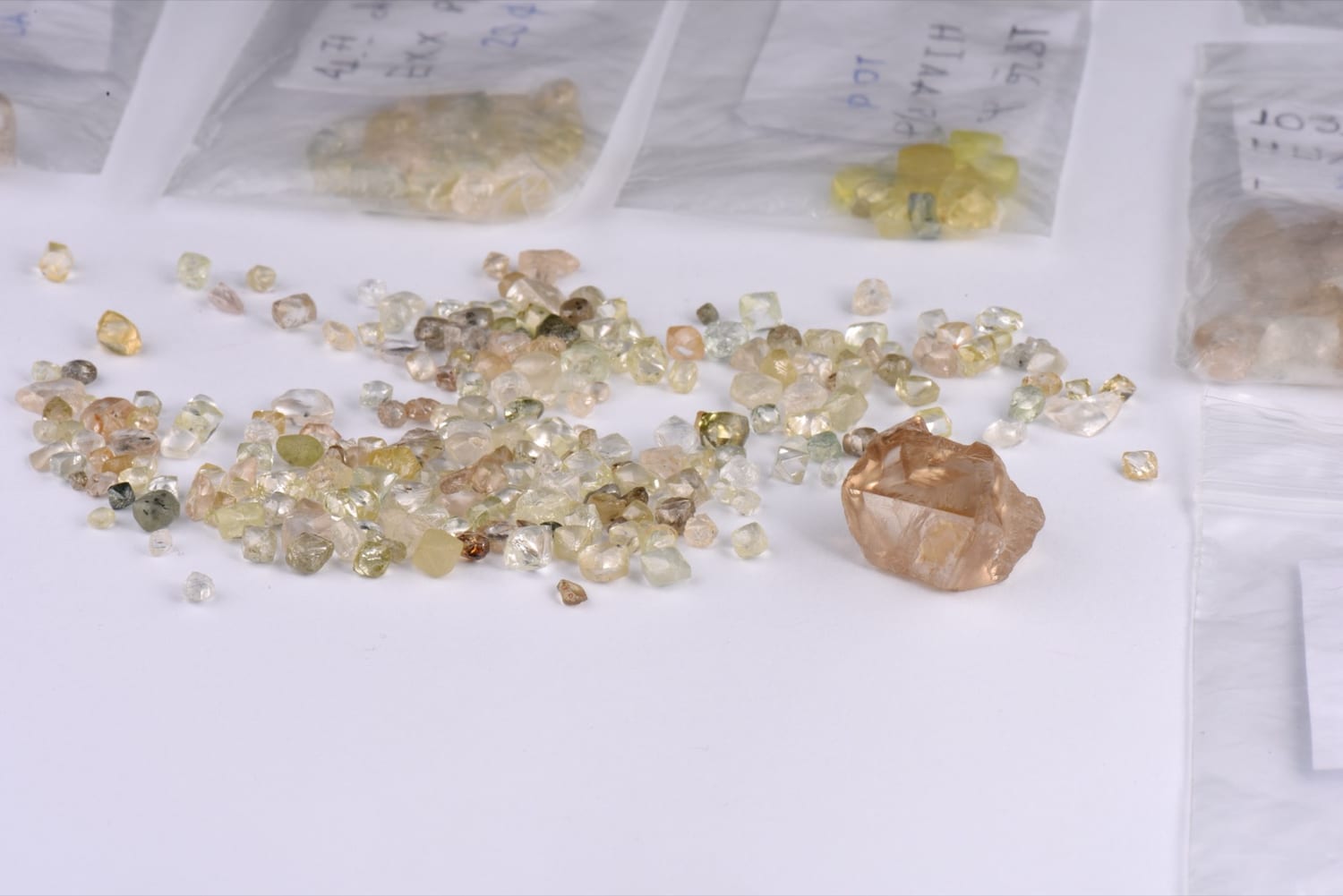 A selection of VHENY rough diamonds, in black and white